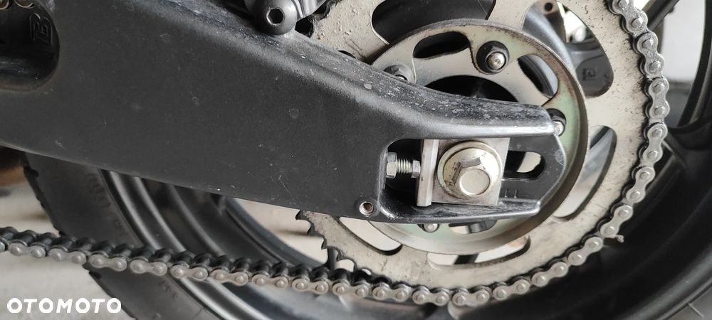 Yamaha XSR - 8
