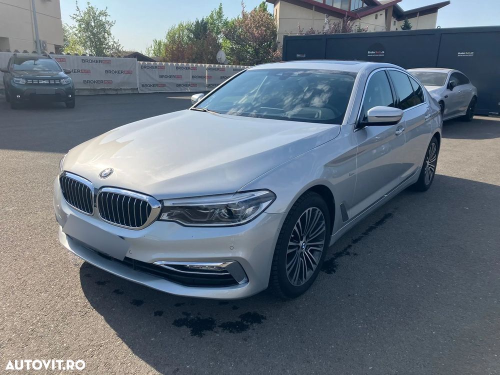 BMW Seria 5 520d AT - 11