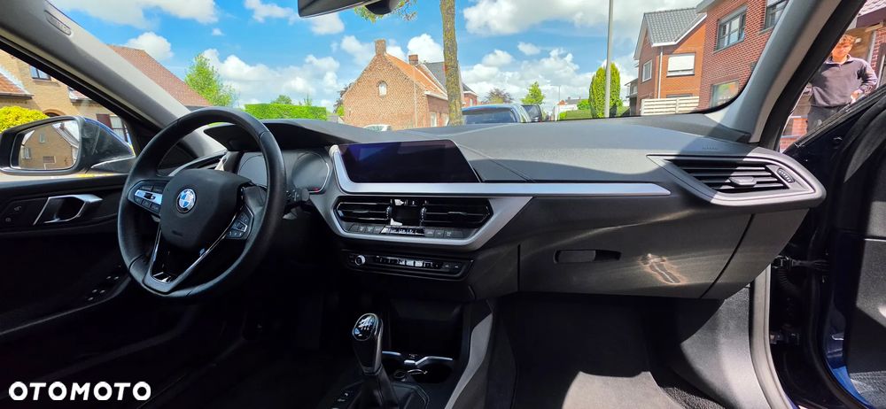 BMW Seria 1 118i - 6