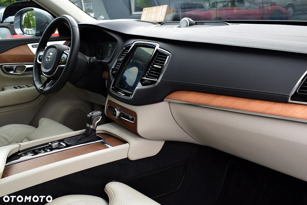 Volvo XC 90 B5 D AWD Inscription 7os - 13