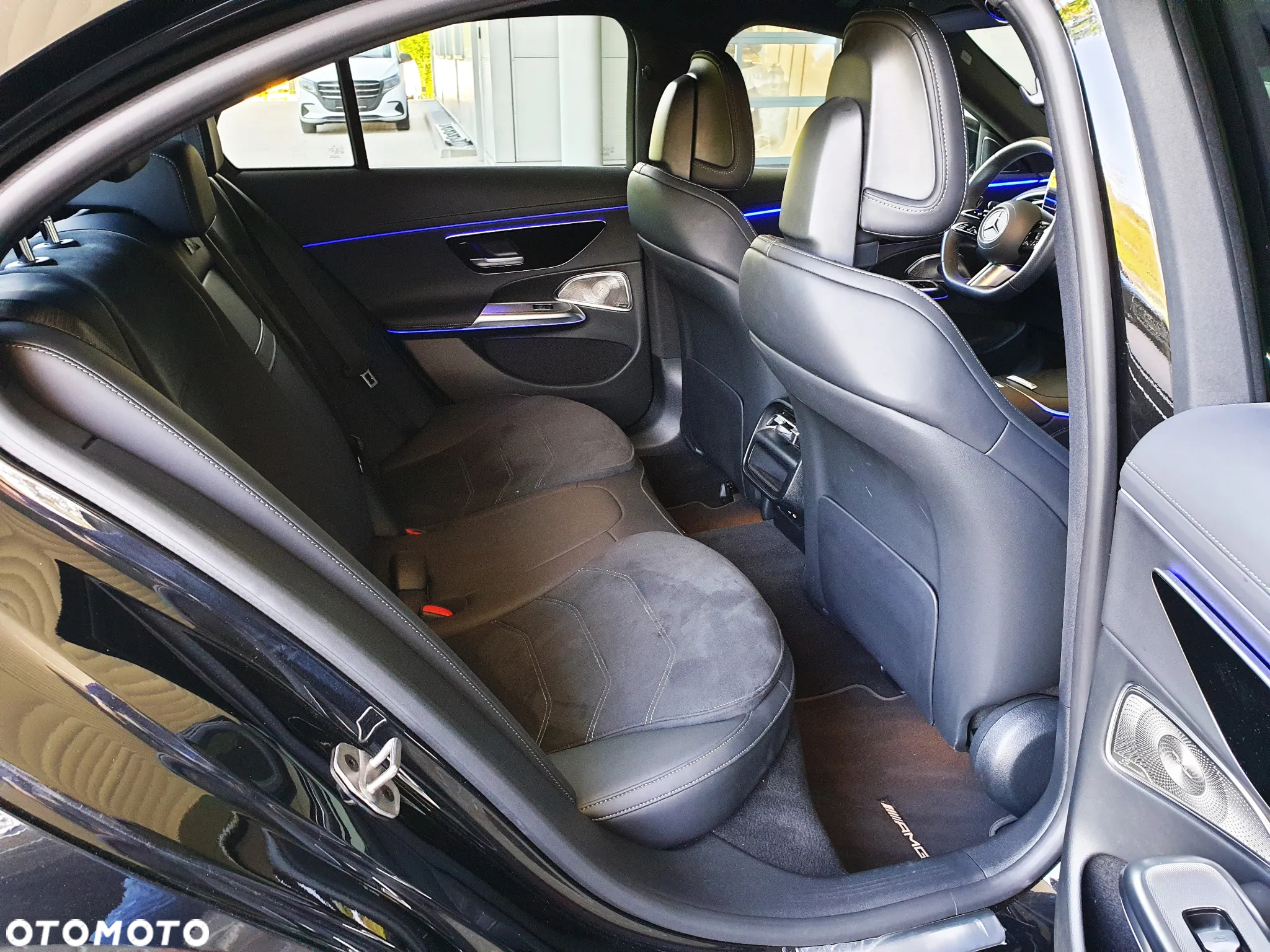 Mercedes-Benz Klasa E 220 d 4-Matic AMG - 16