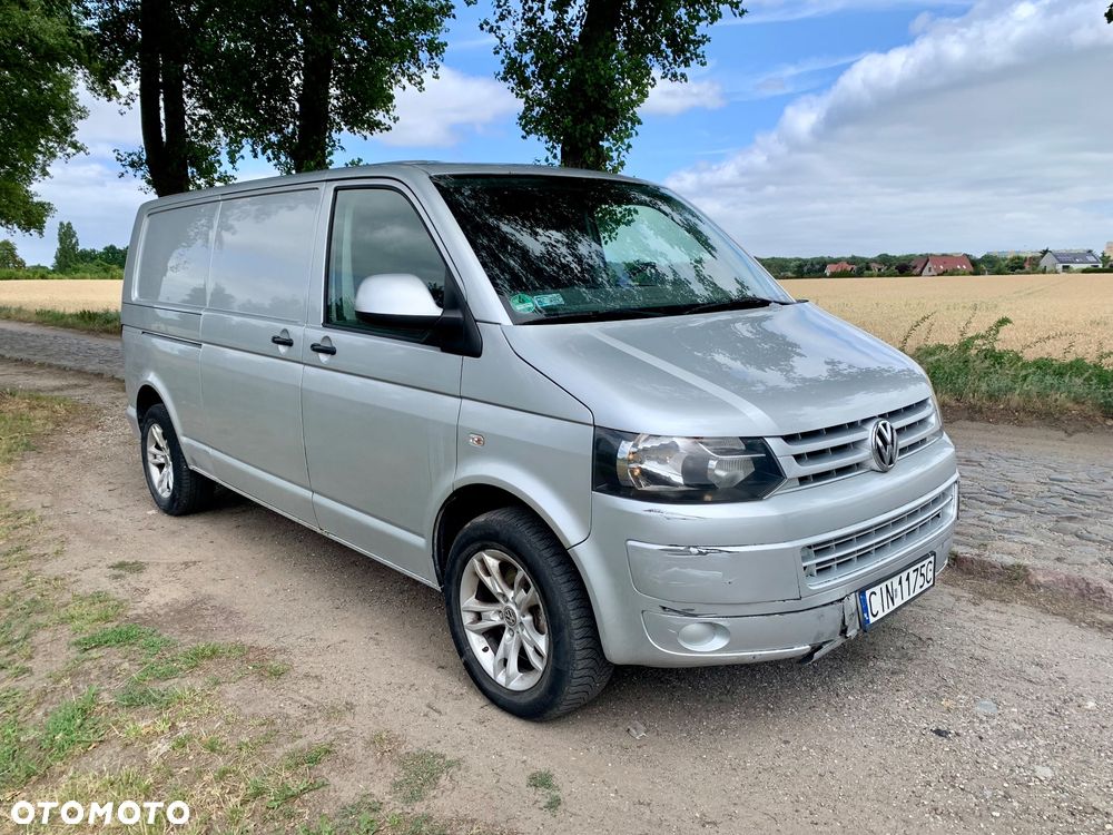 Volkswagen Transporter - 2
