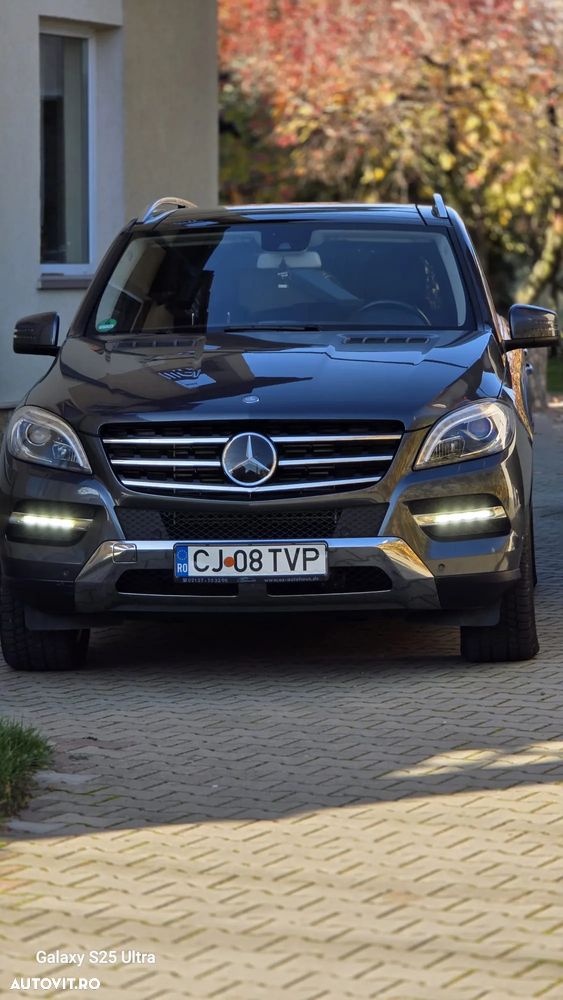Mercedes-Benz ML 350 BlueTEC 4MATIC 7G-TRONIC - 36