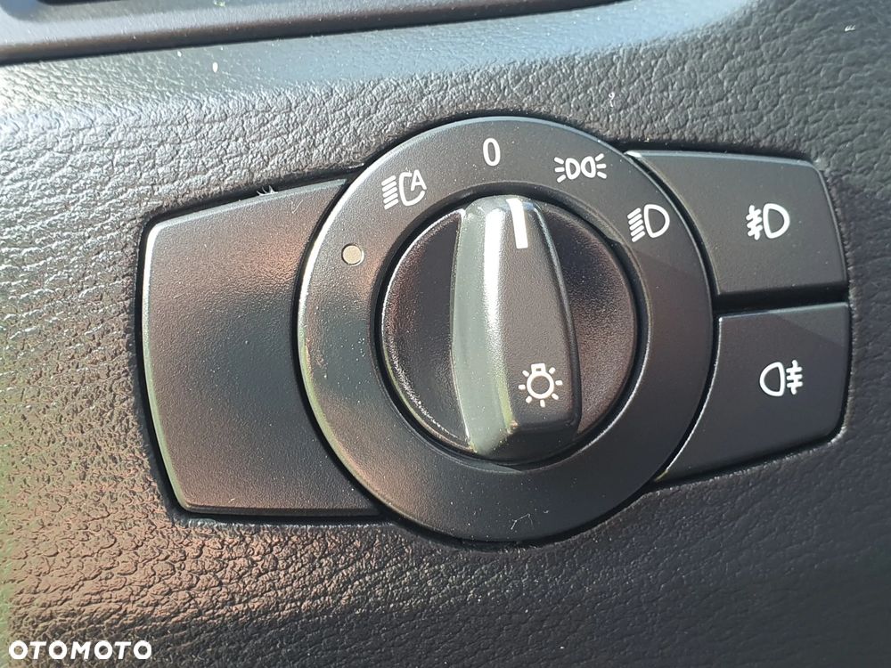 BMW X1 xDrive20d - 32