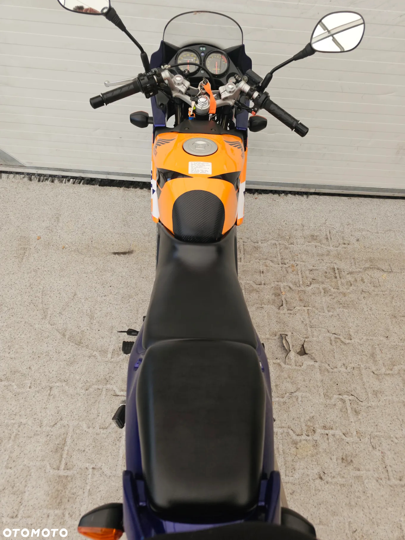 Honda CBR - 28