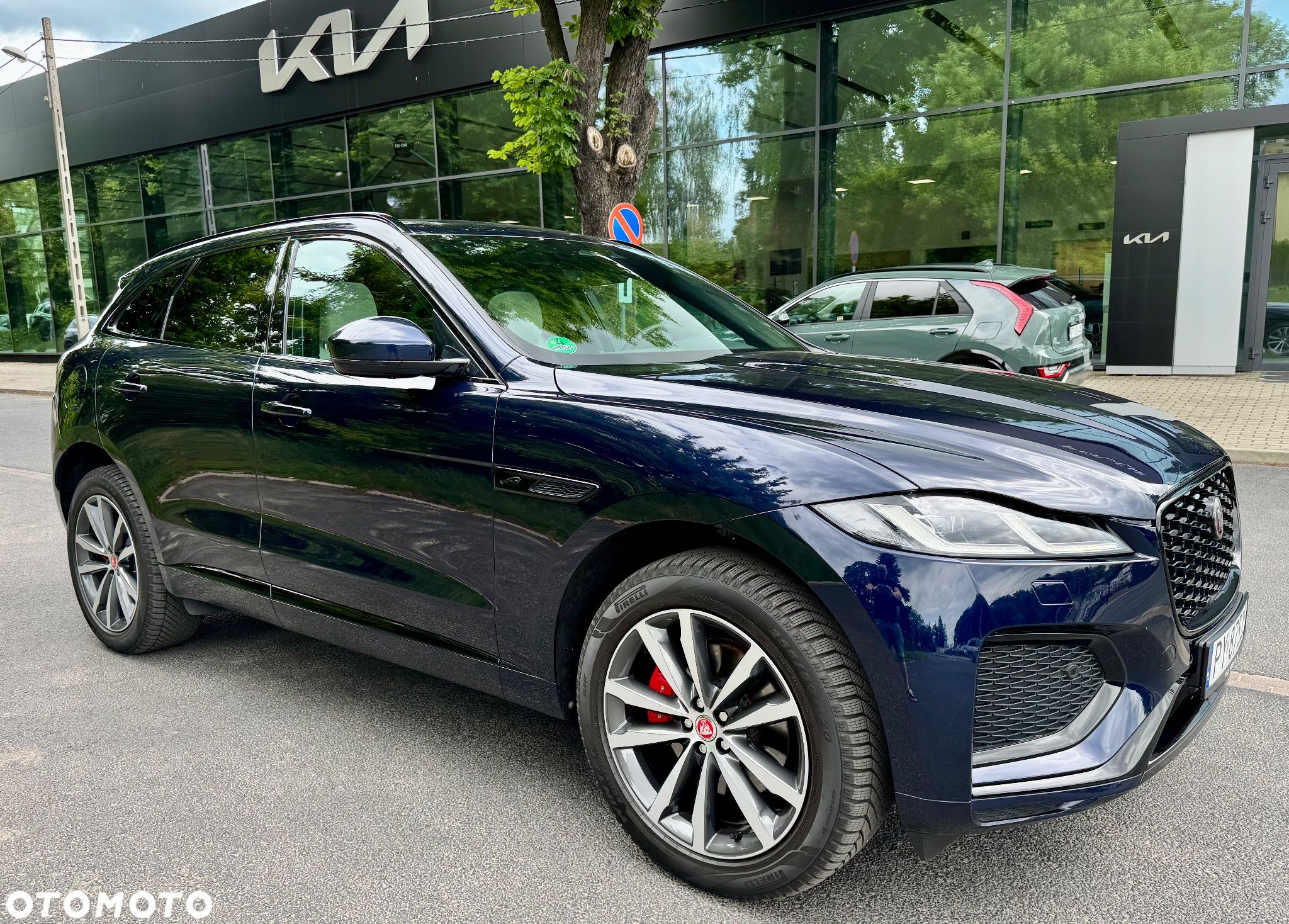 Jaguar F-Pace - 1