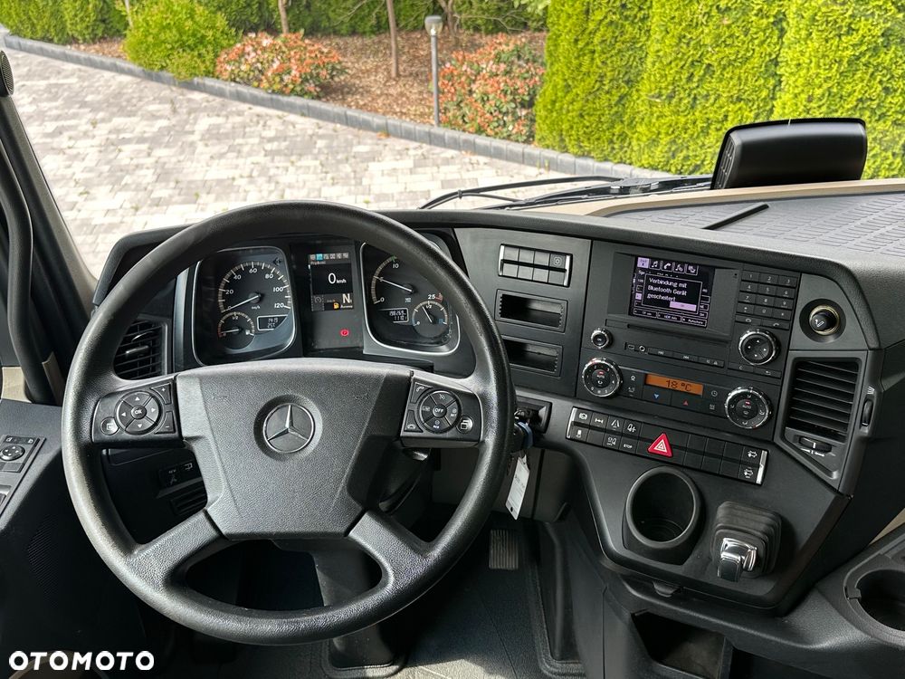 Mercedes-Benz / ACTROS / 1846 / 198 tys.km./ - 31