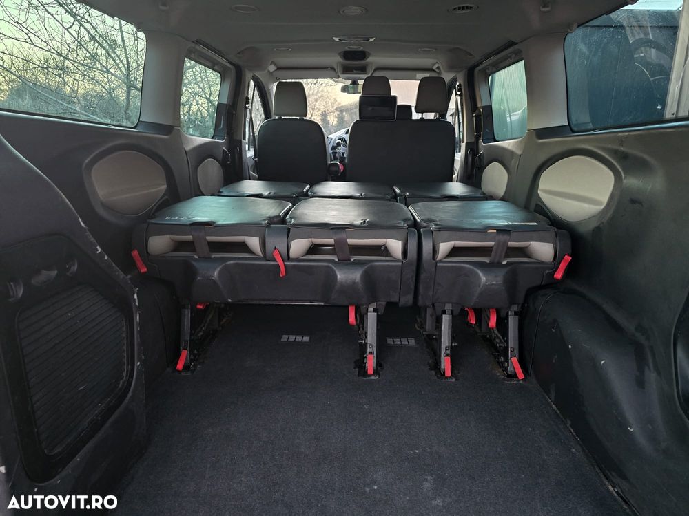 Ford Tourneo Custom 310 L2H1 VA Titanium X - 16