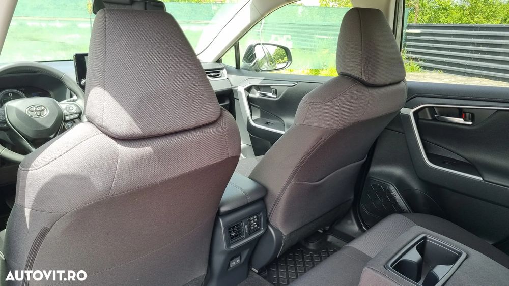 Toyota RAV4 - 20