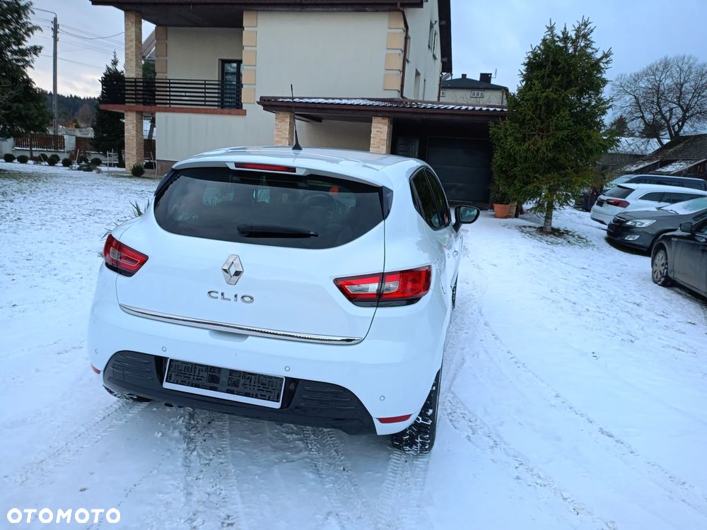 Renault Clio 1.2 16V 75 Limited - 7