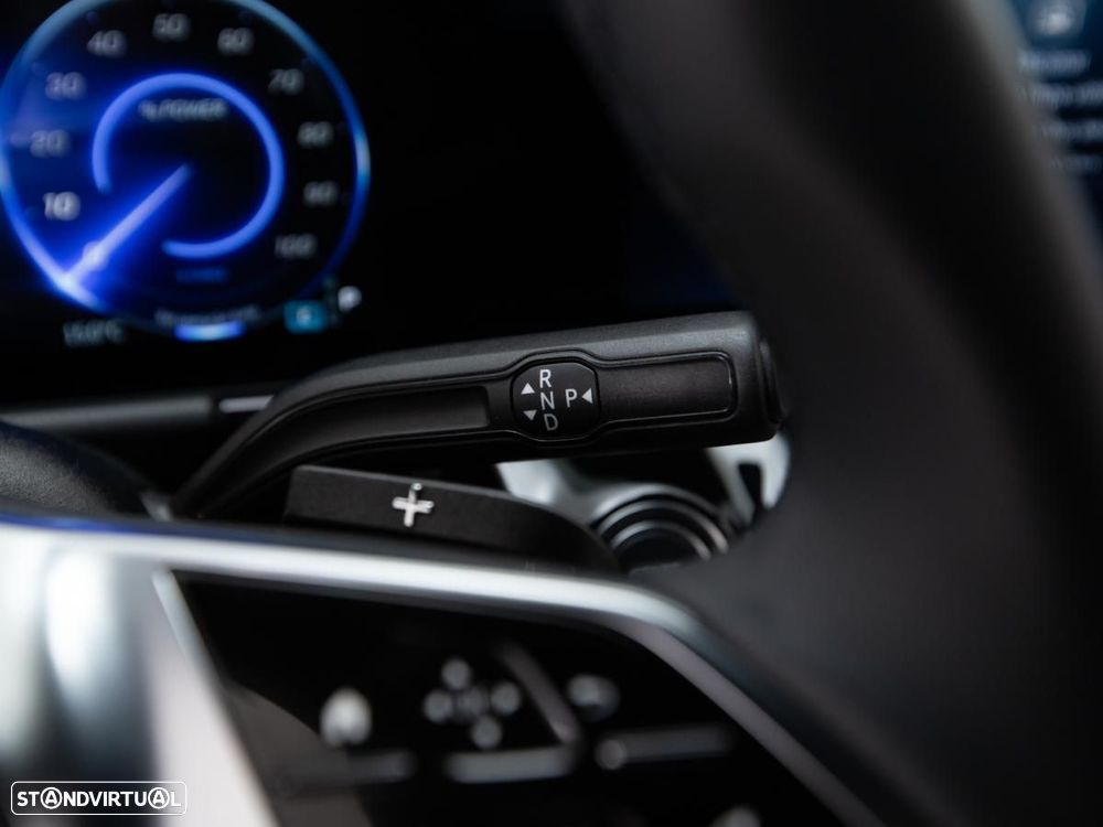 Mercedes-Benz EQA 300 4Matic Progressive - 23