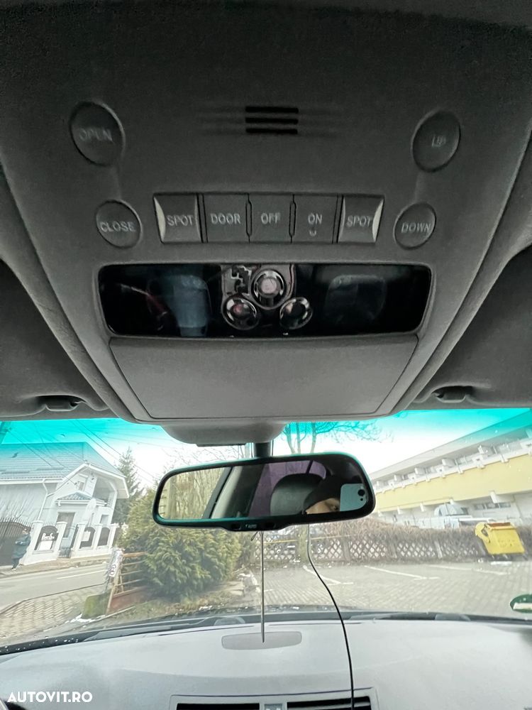 Lexus Seria GS 450h - 18