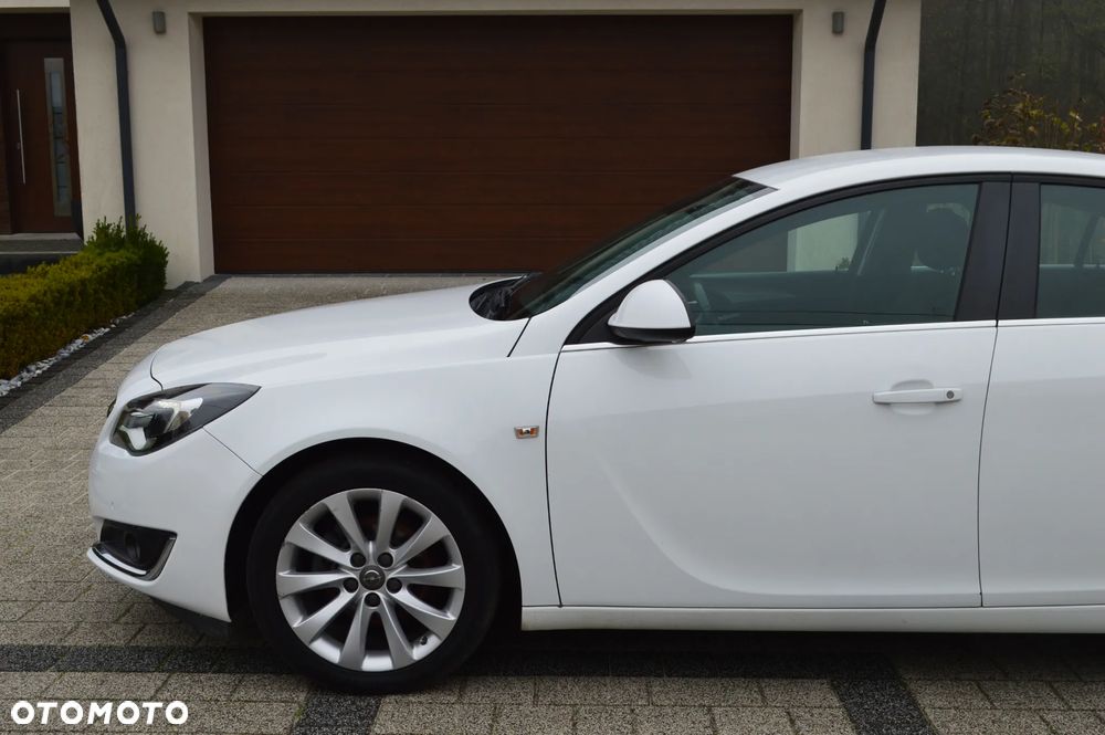 Opel Insignia - 16