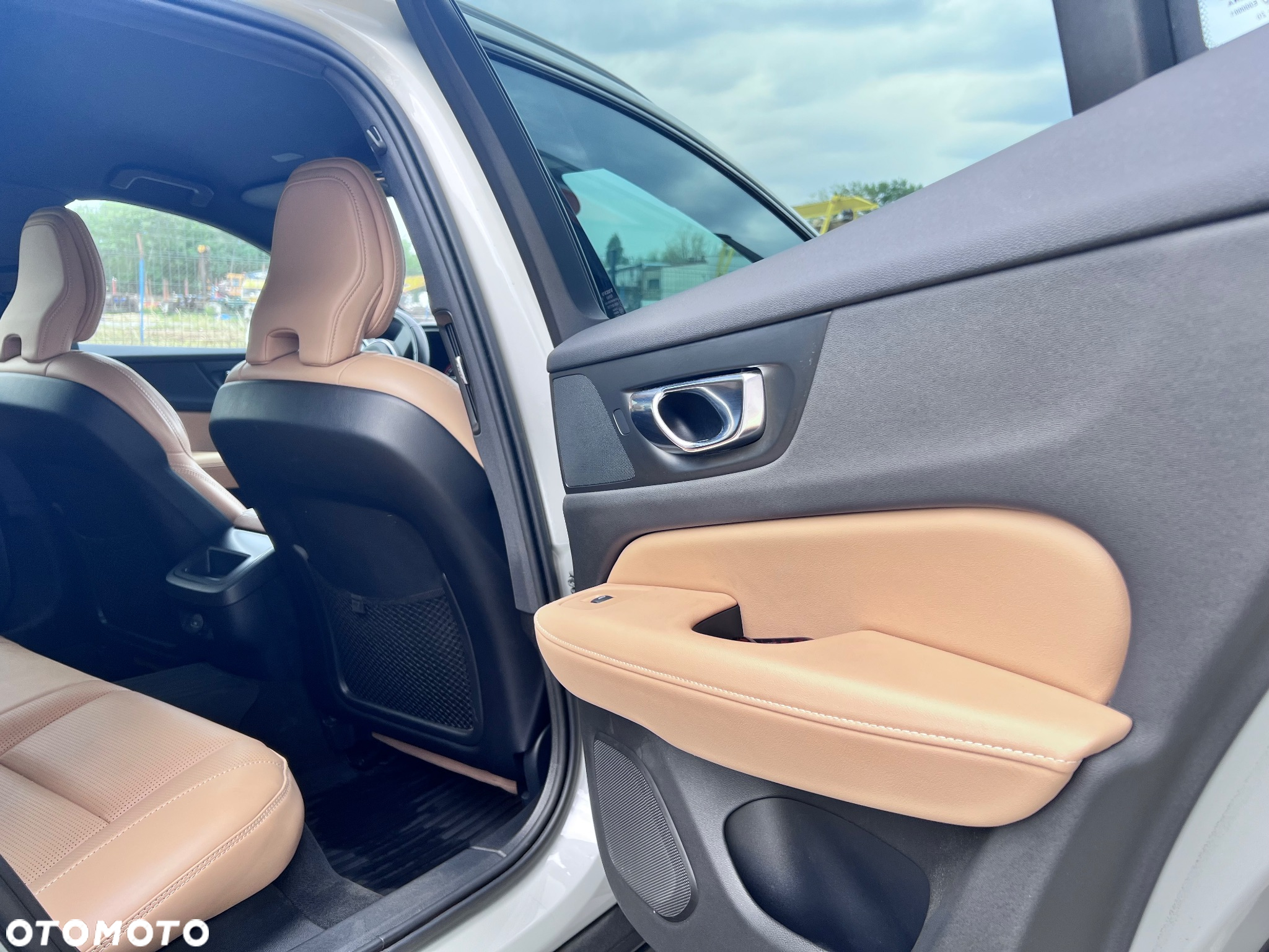 Volvo V60 - 13