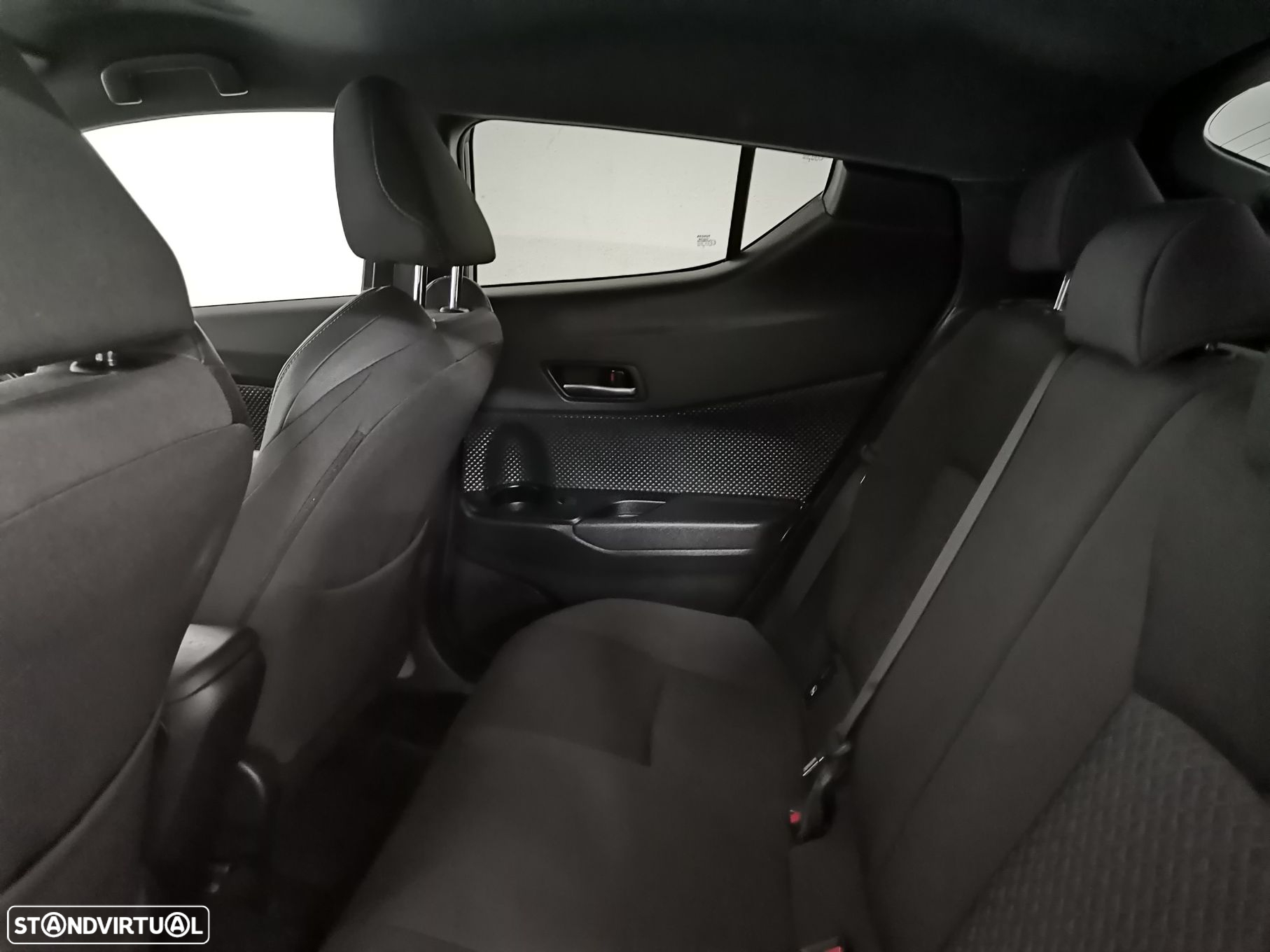Toyota C-HR 1.8 Hybrid Square Collection - 12