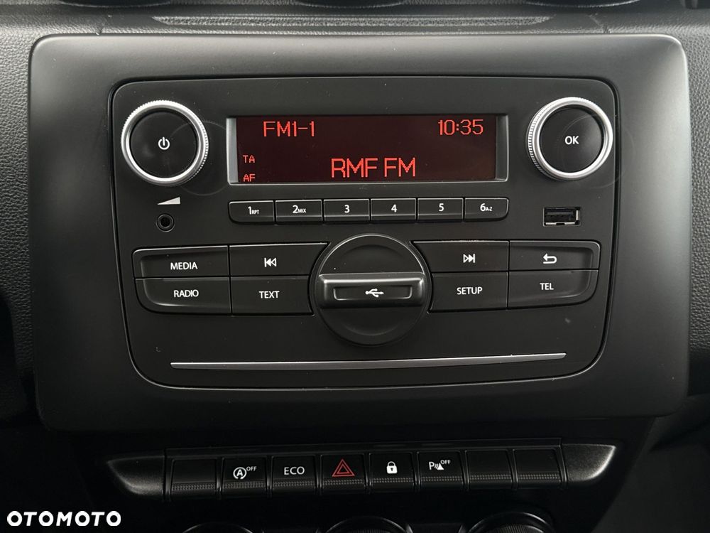 Dacia Duster 1.6 SCe Comfort - 17