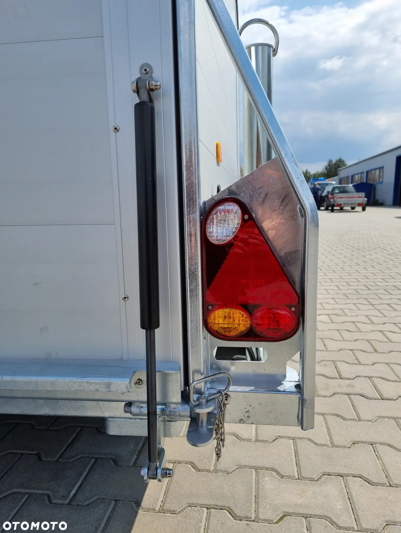 Debon C 300 Alu + drzwi boczne 300x155 cm Cheval Liberte - 16