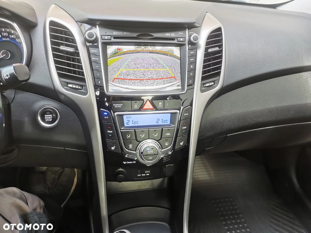 Hyundai i30 1.6 CRDi Premium - 25