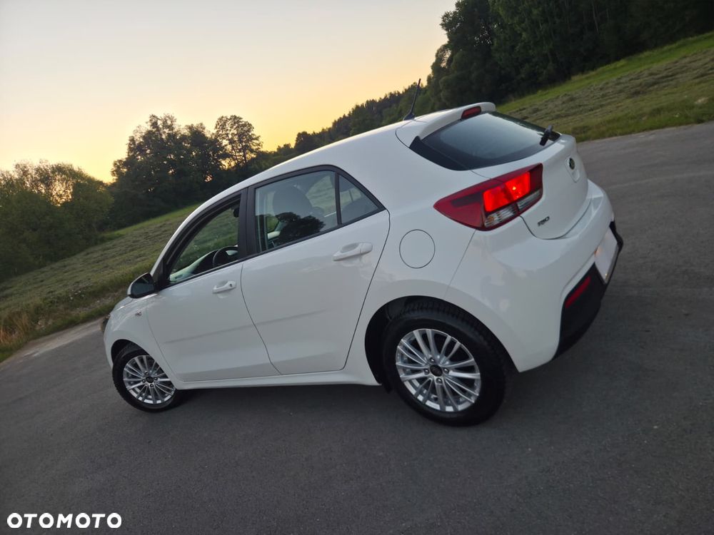 Kia Rio 1.2 Edition 7 - 8