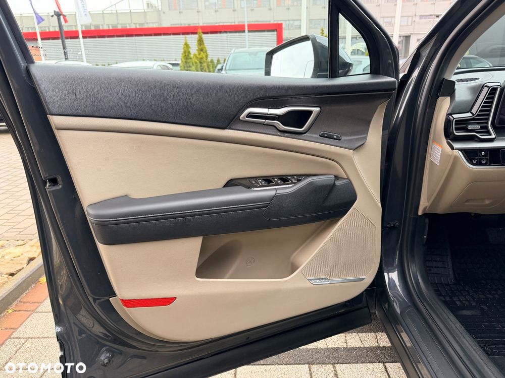 Kia Sportage 1.6 T-GDI HEV Business Line 4WD - 18