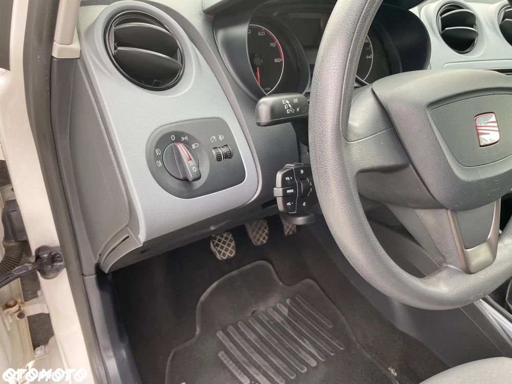 Seat Ibiza 1.4 16V Reference - 21