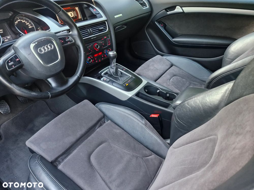 Audi A5 Coupé 2.0 TDI DPF - 26