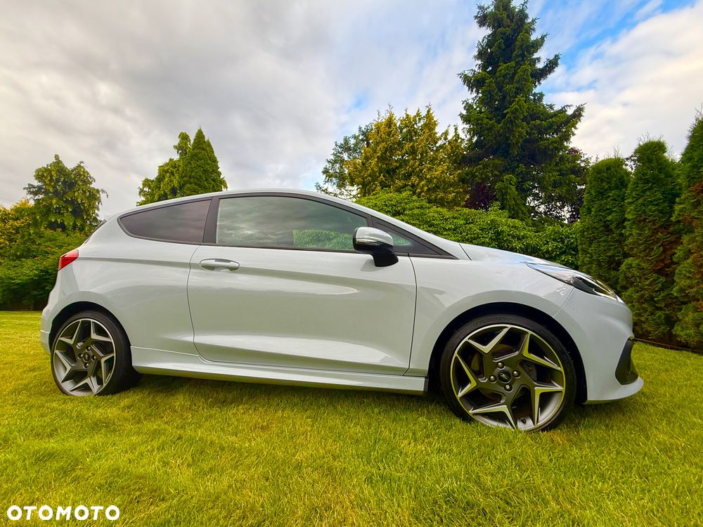 Ford Fiesta 1.5 EcoBoost S&S ST X - 14