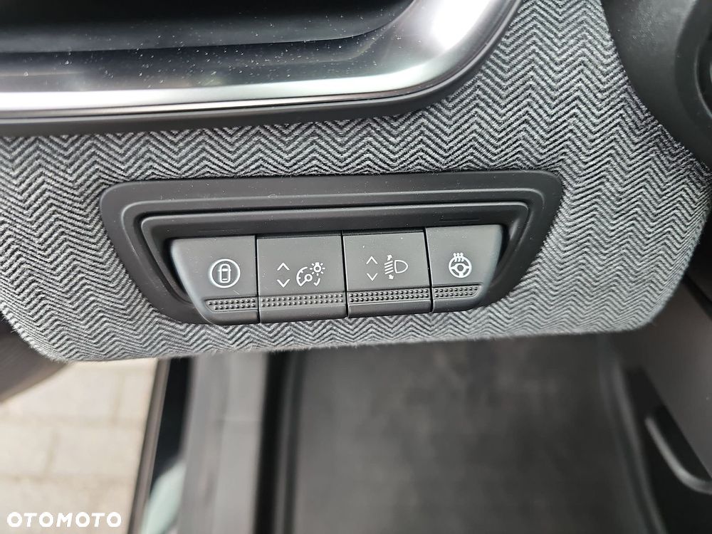 Renault Clio 1.6 E-TECH Full Hybrid 145 Techno - 10