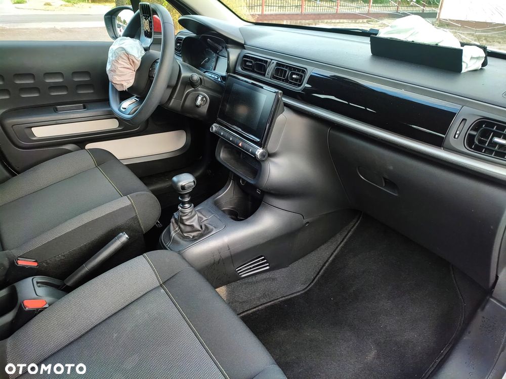 Citroën C3 1.2 PureTech Shine - 9