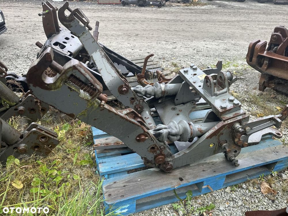 Fendt 309 Lsa Tuz podnośnik tylny wieszaki belki polowe ramiona - 3
