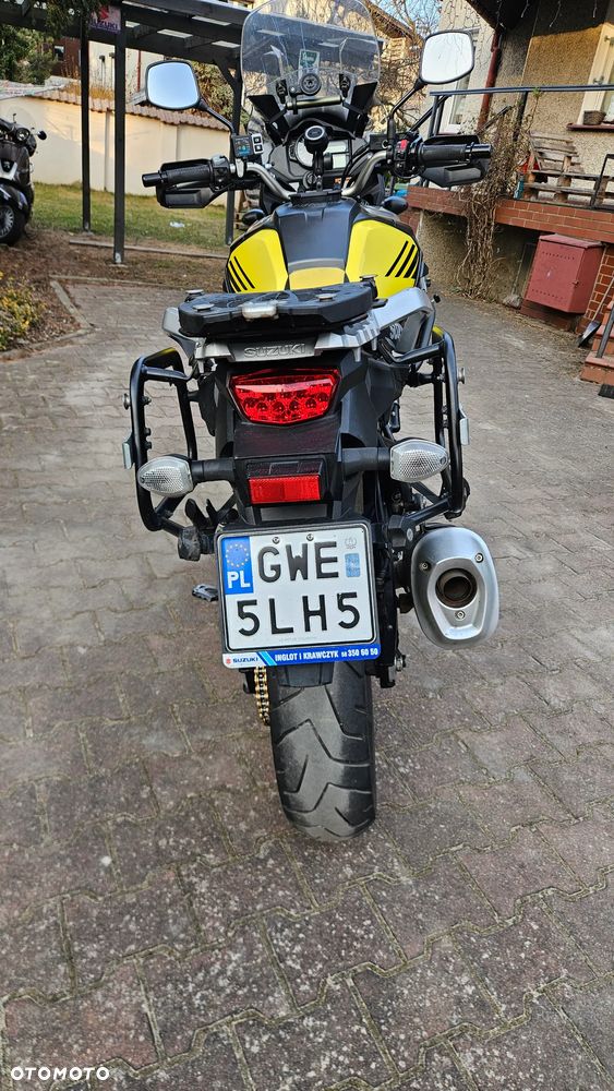 Suzuki V-STROM - 26