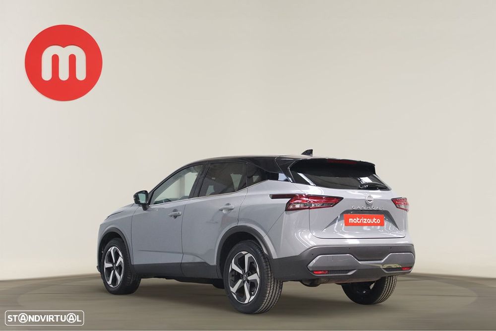 Nissan Qashqai 1.3 DIG-T N-Connecta Xtronic - 3