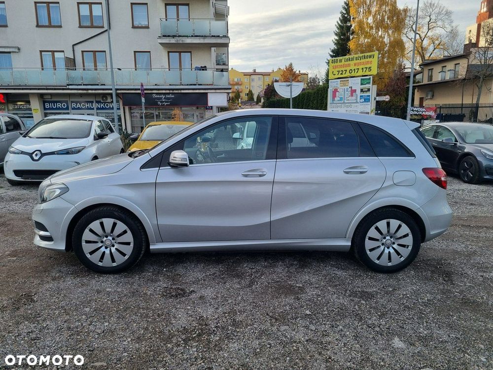 Mercedes-Benz Klasa B (Electric Drive) 250 e - 2