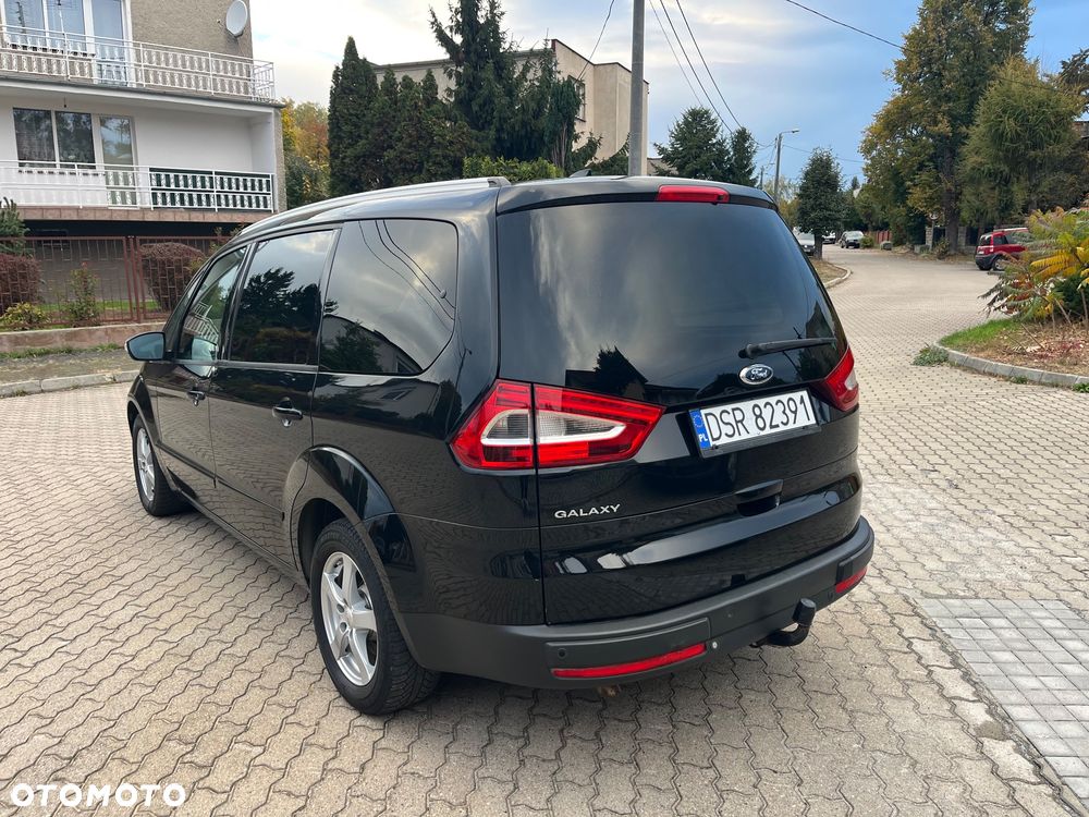 Ford Galaxy - 4