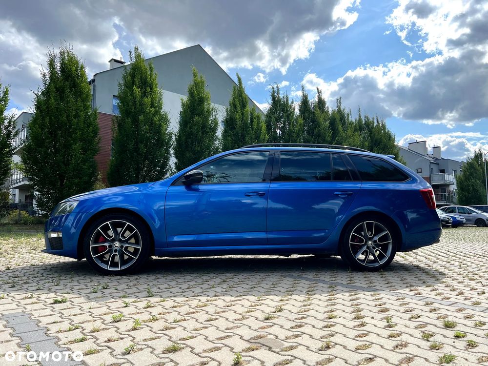 Skoda Octavia 2.0 TDI RS DSG - 1