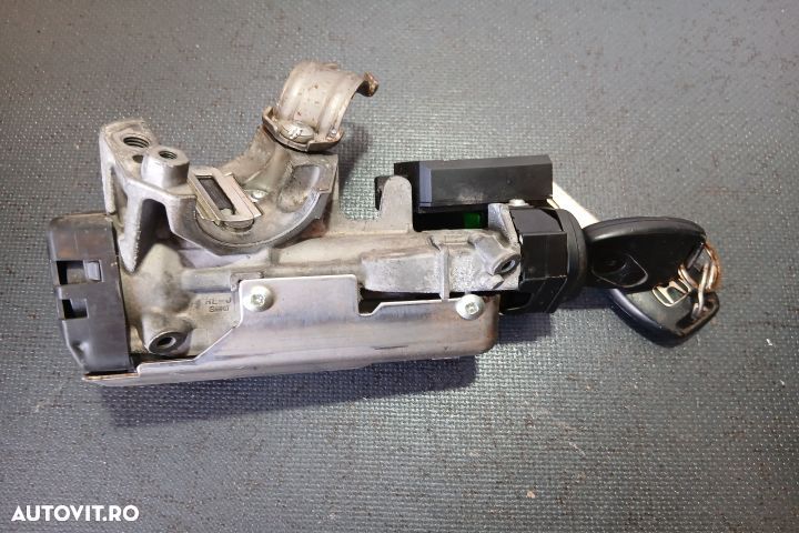 Contact cu cheie 39730-SMG-F010-M1 39730-SMG-F010-M1 Honda Civic 8 [2 - 2