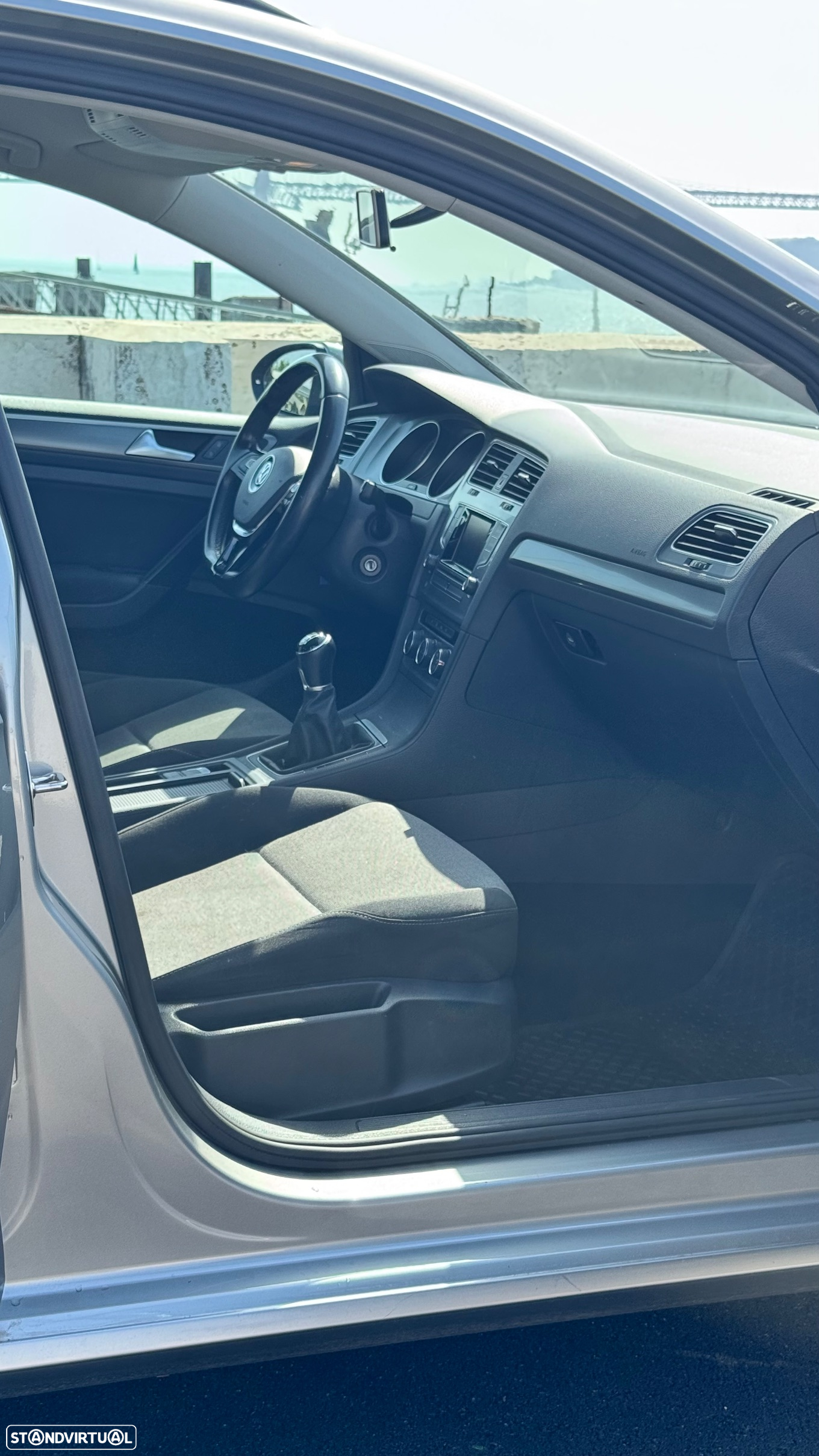 VW Golf Variant 1.6 TDi Trendline - 21