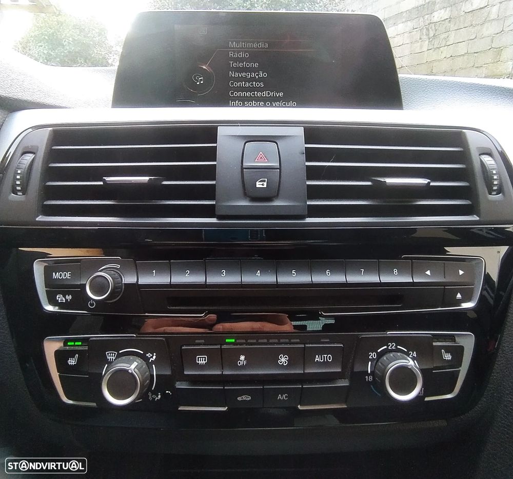 BMW 320 d Aut. Sport Line - 14