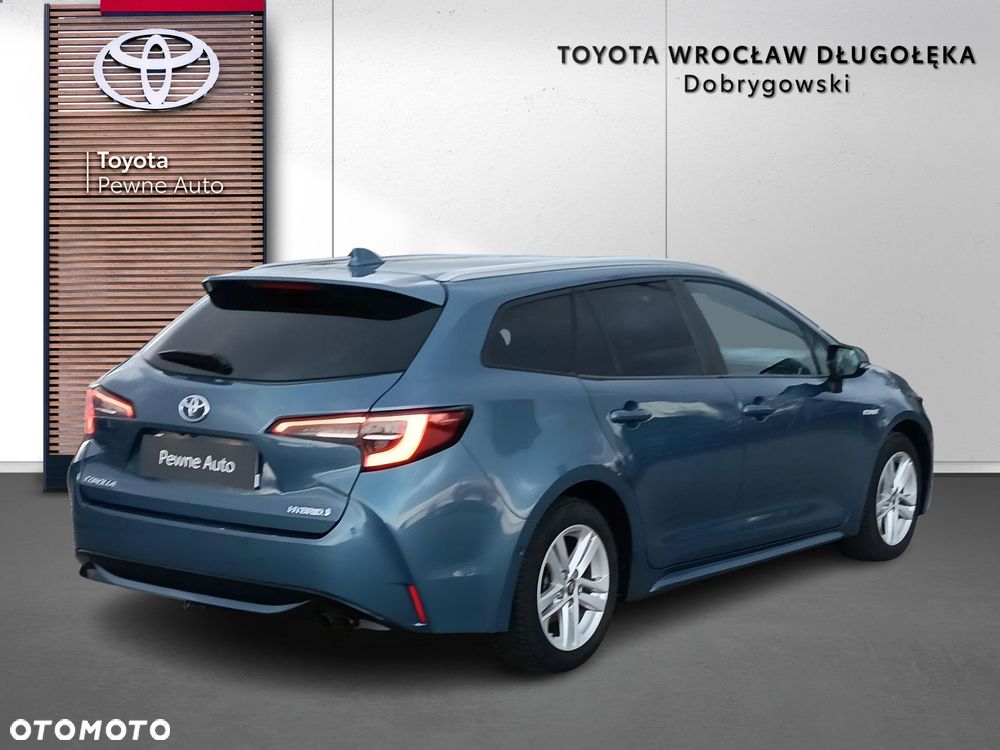 Toyota Corolla 2.0 Hybrid Comfort - 6