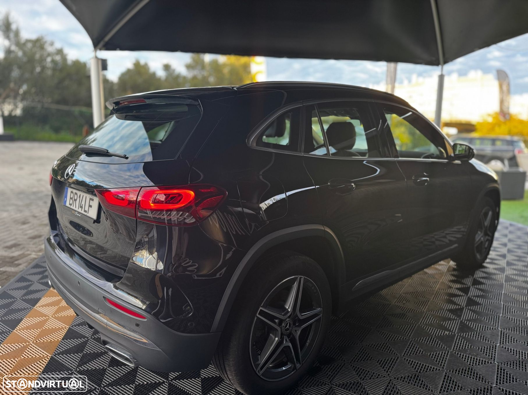Mercedes-Benz GLA 250 e AMG Line - 7