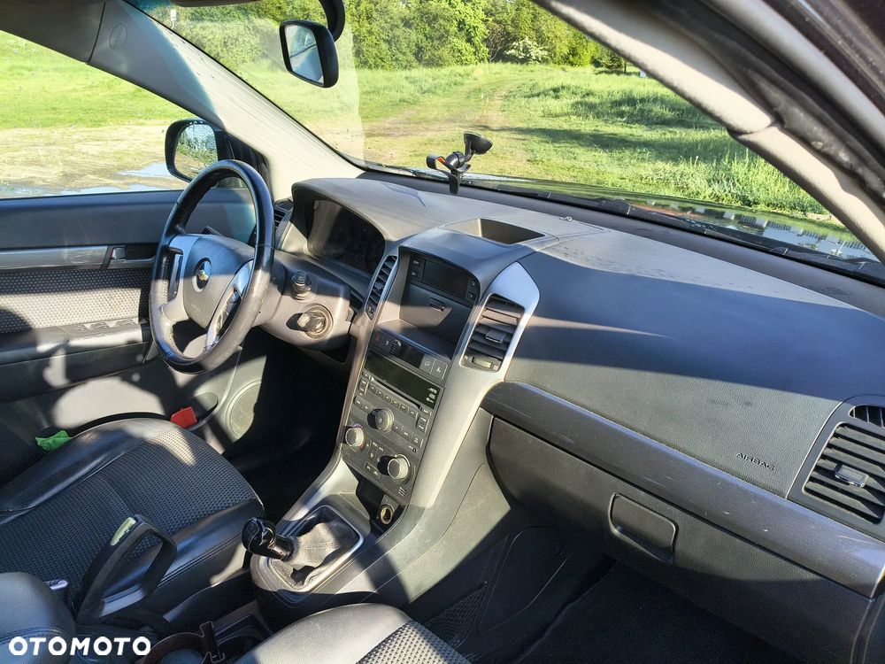 Chevrolet Captiva 2.0 d LS - 9