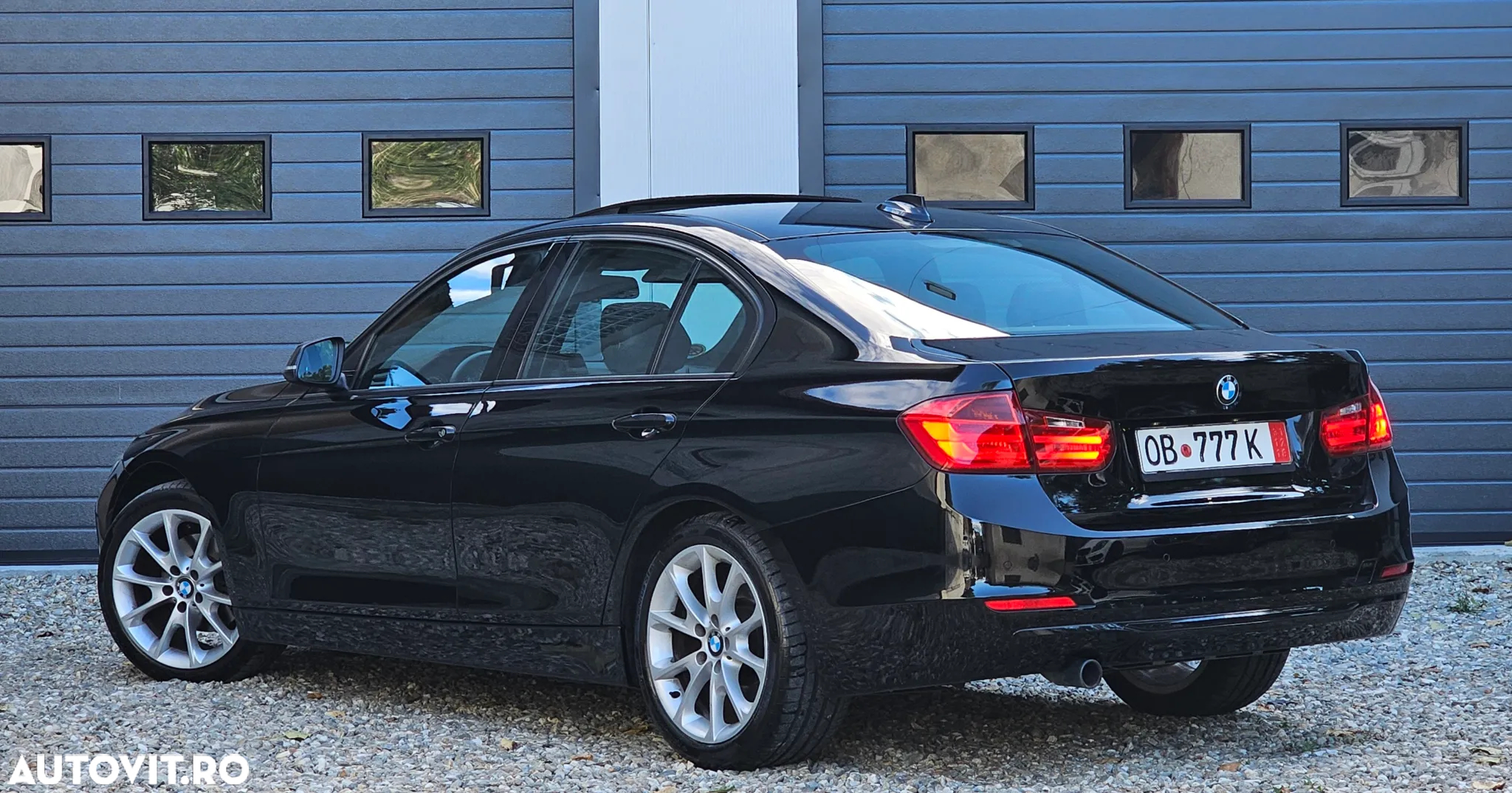 BMW Seria 3 320d Aut. Blue Performance Sport Line - 23