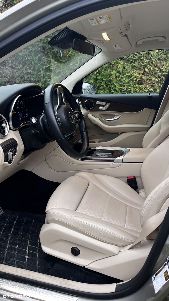 Mercedes-Benz GLC 300 4Matic 9G-TRONIC - 12