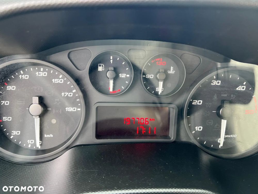 Iveco Wywrotka 35c14 - 19