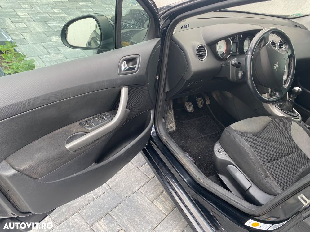 Peugeot 308 1.6HDi Confort Pack - 4