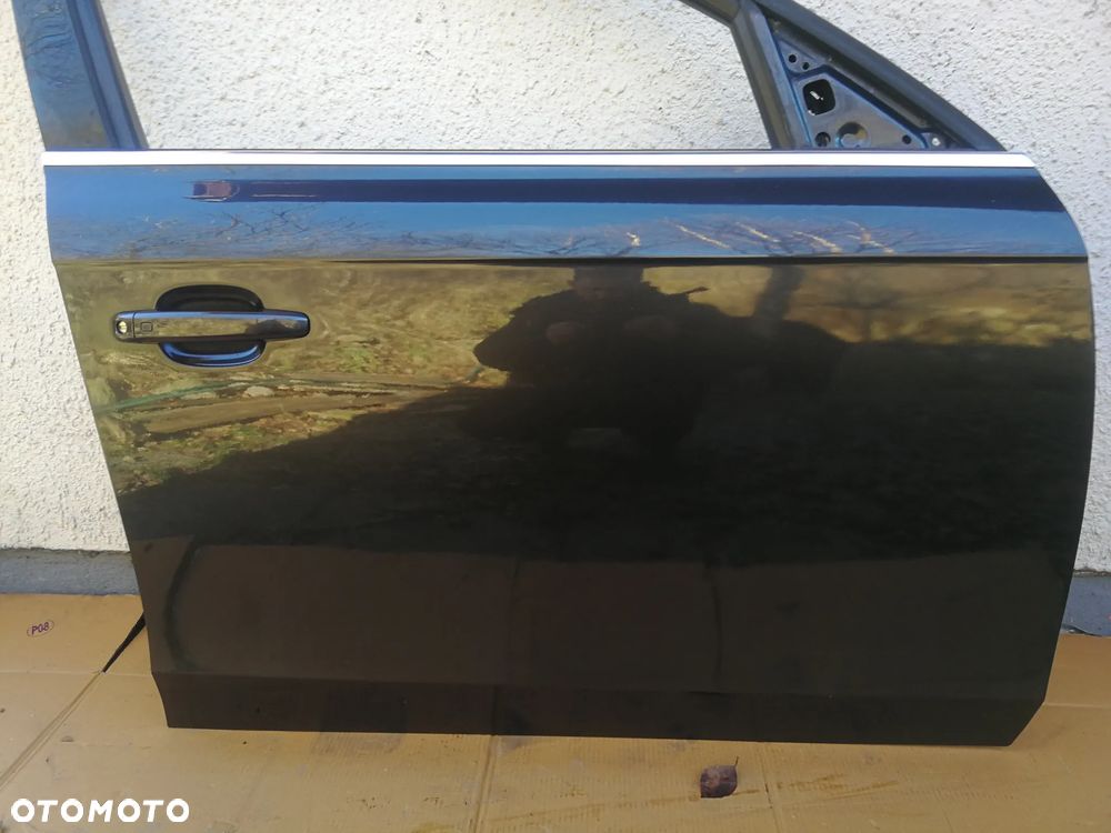 Drzwi prawy przód Audi A4 B8 LŻ7L - 3