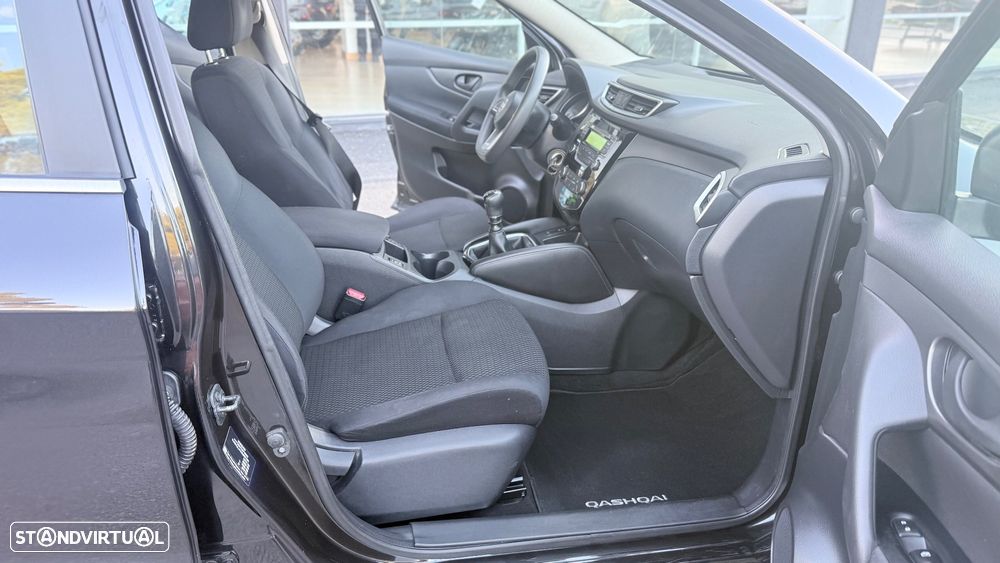 Nissan Qashqai 1.5 dCi Acenta - 17