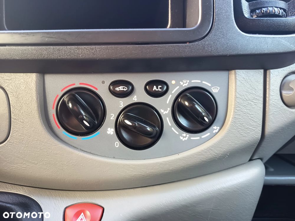 Opel Vivaro L1H1 Tour - 17