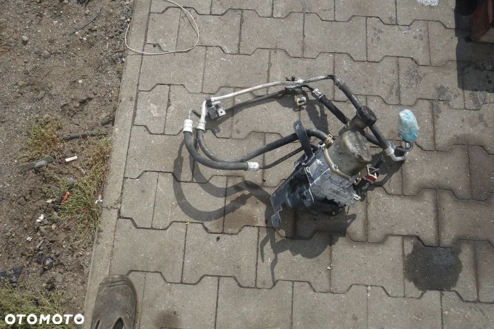 POMPA WSPOMAGANIA DACIA DUSTER I - 3