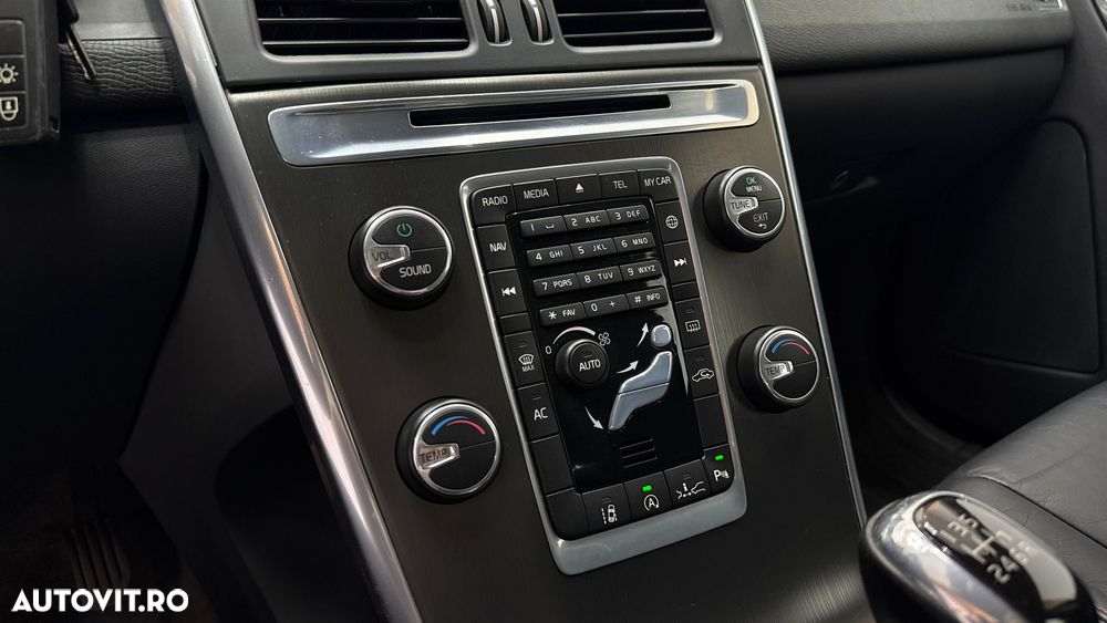 Volvo XC 60 D4 Summum - 21